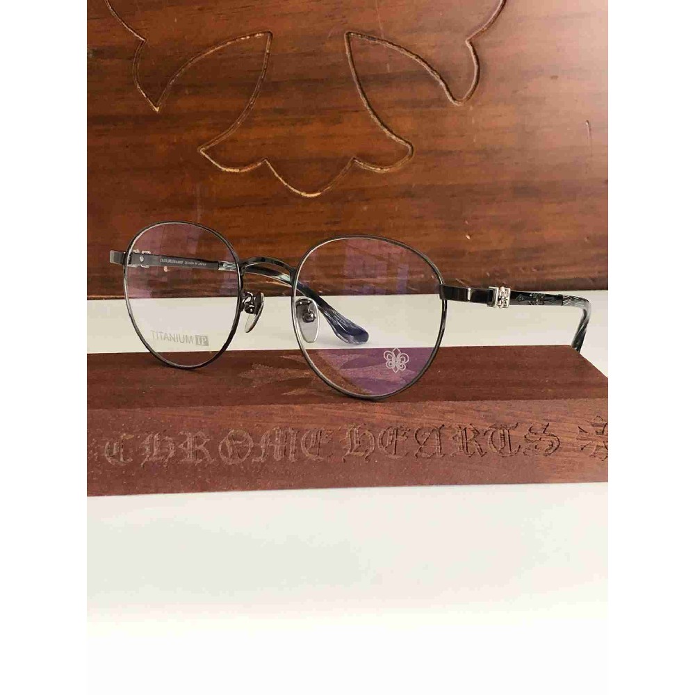 Ch*0me He**ts  sunglasses