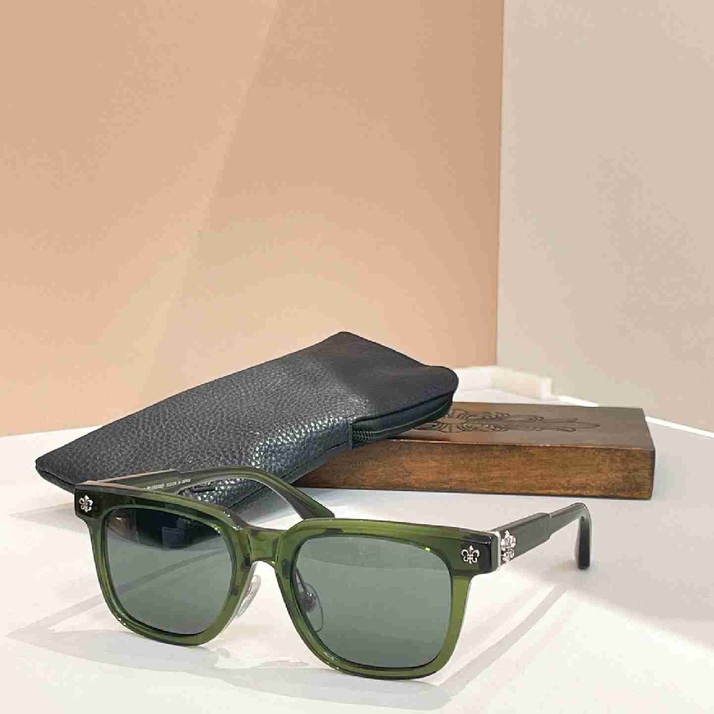 Ch*0me He**ts  sunglasses