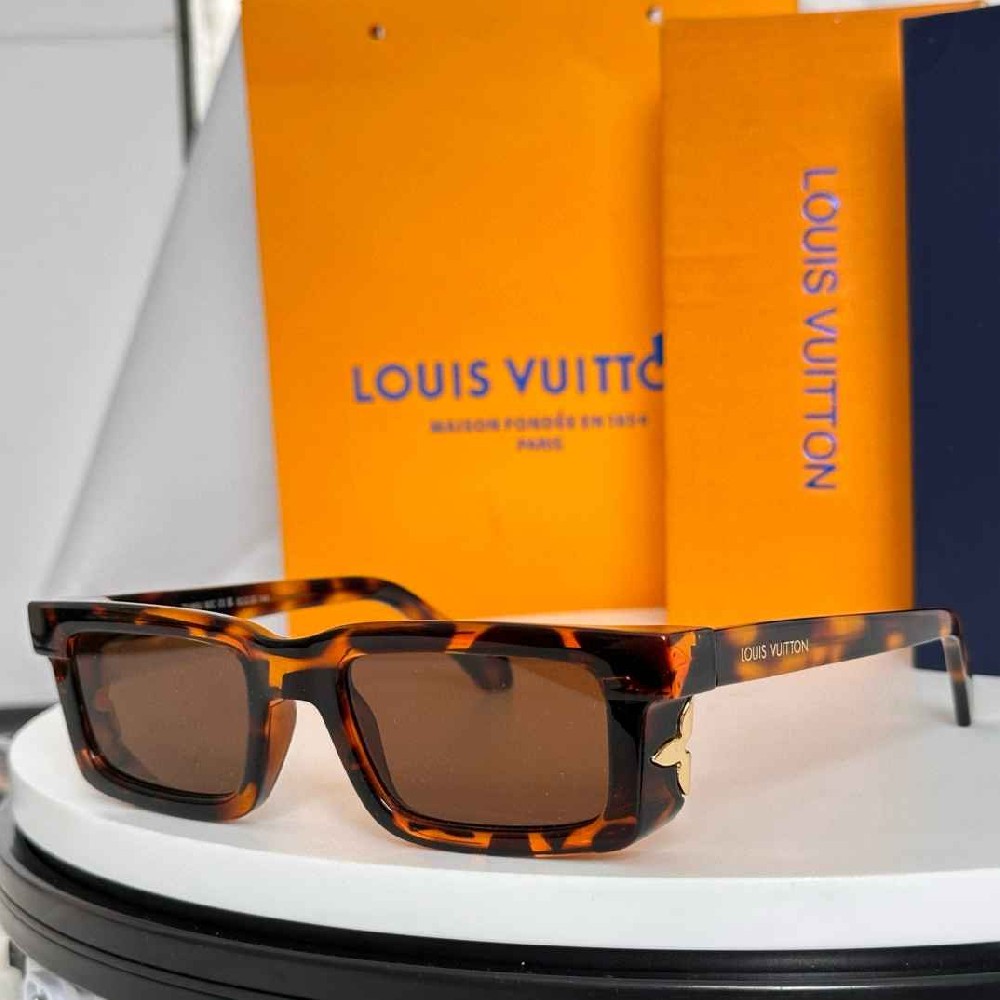 Louis  Vuitton sunglasses LVAA01