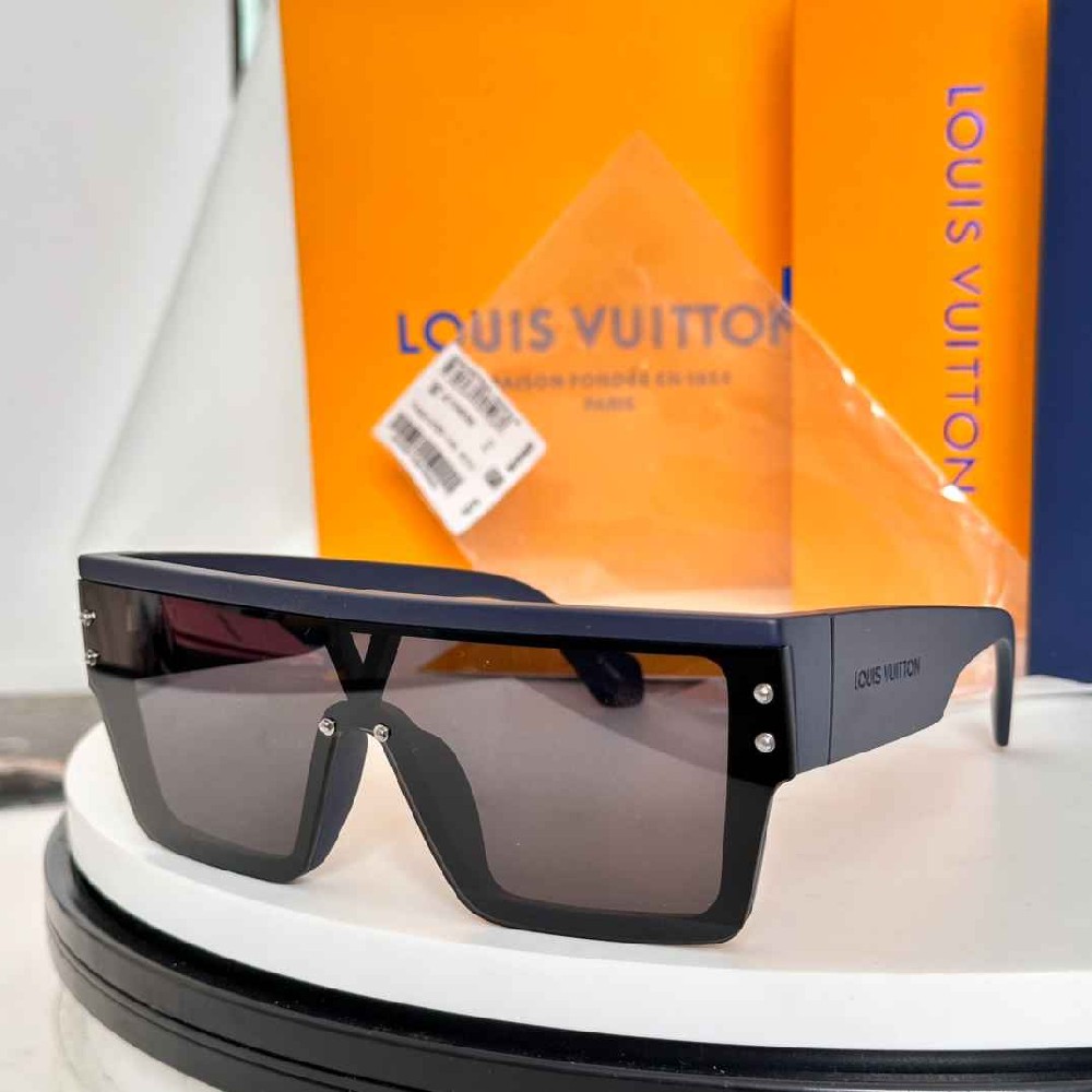 Louis Vuitton sunglasses LVAA51