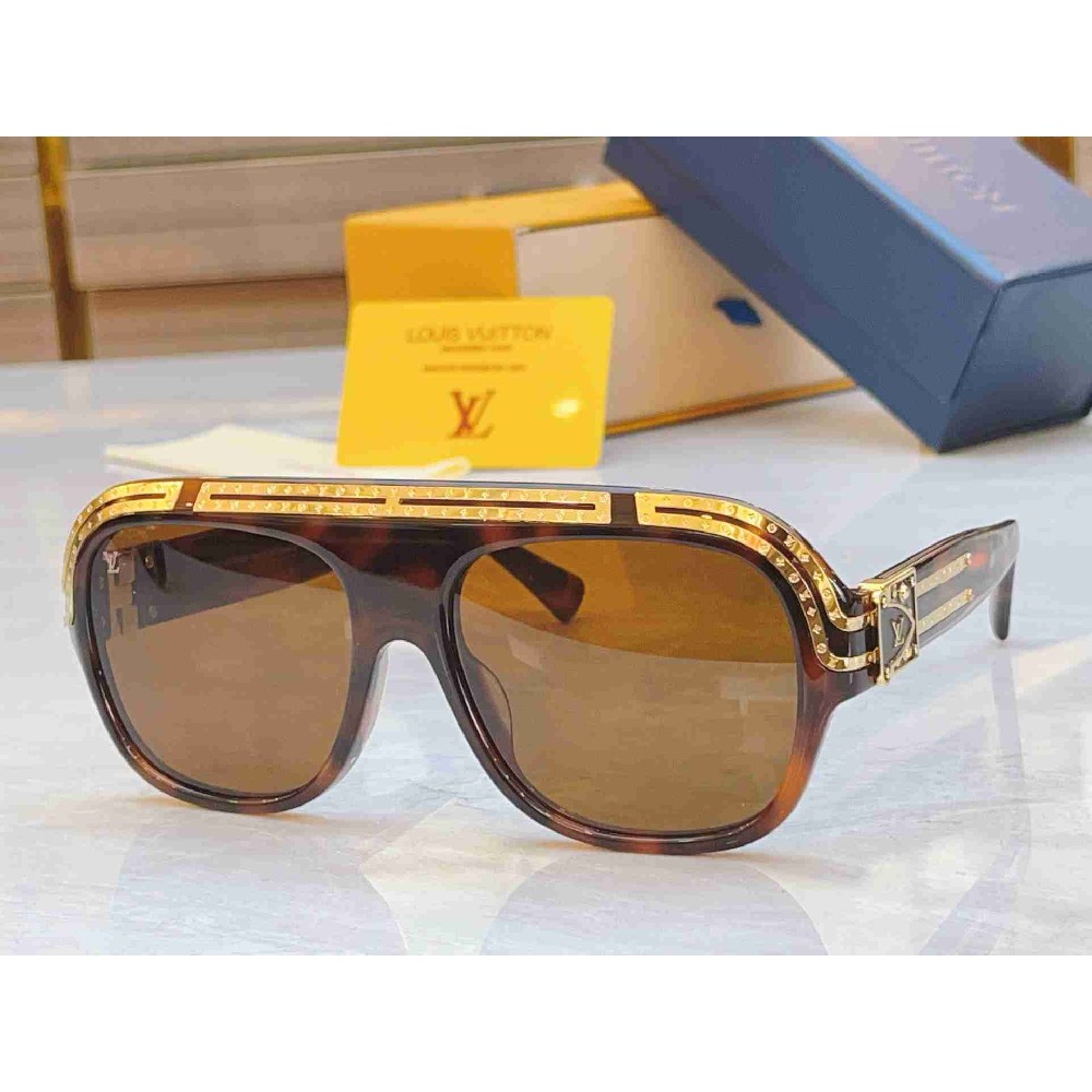 Louis Vuitton sunglasses LVAA55