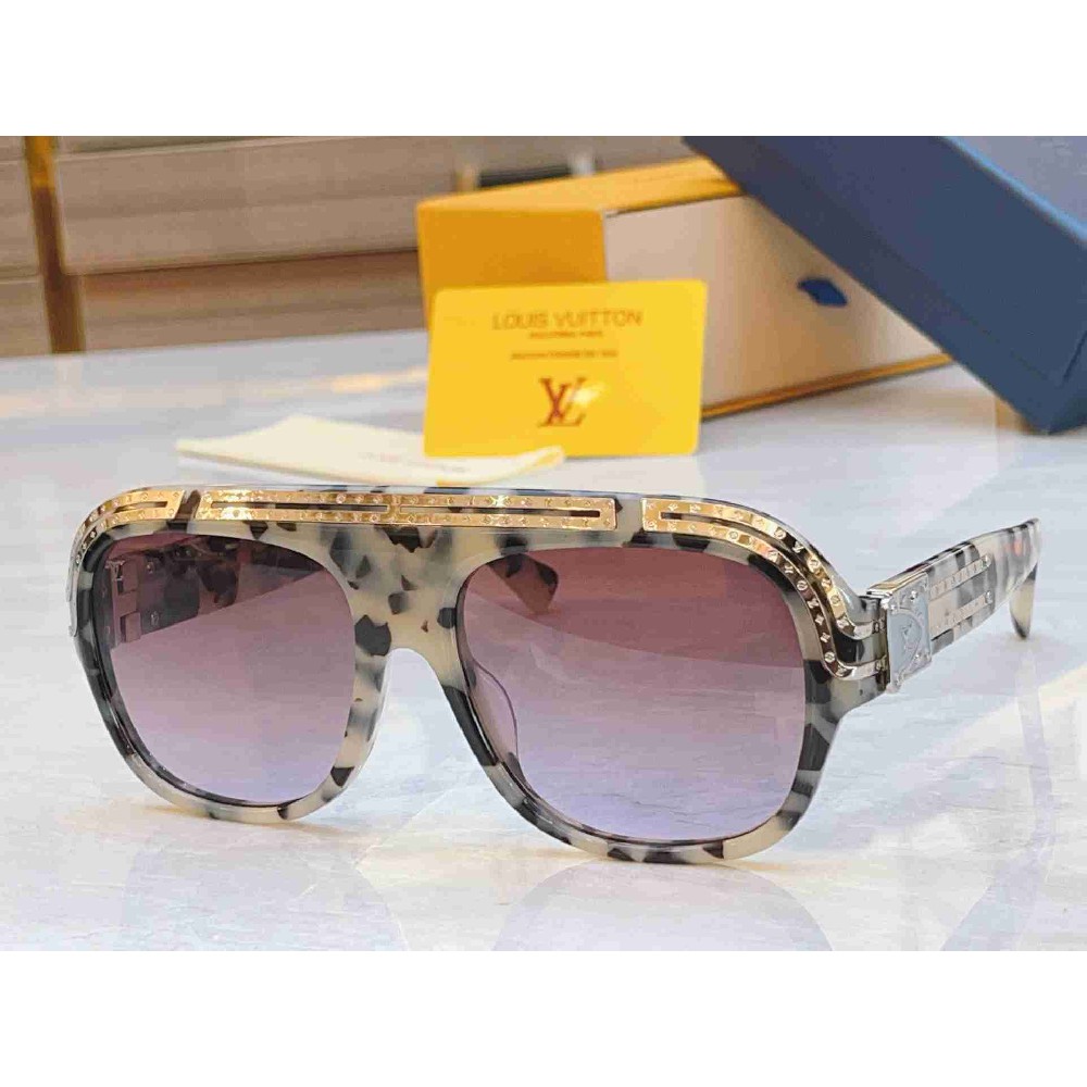 Louis Vuitton sunglasses LVAA56