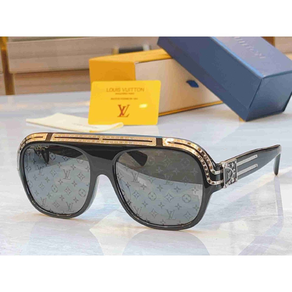 Louis Vuitton sunglasses LVAA57