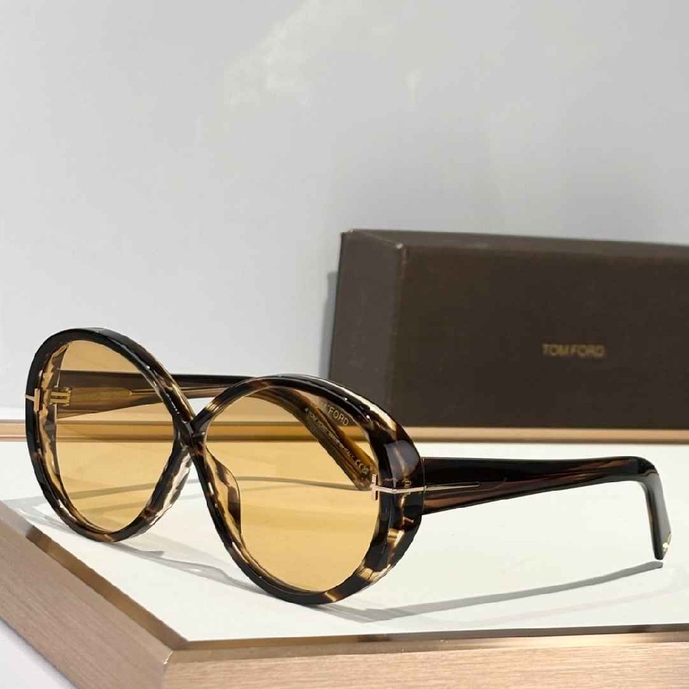 TOM  FORD sunglasses