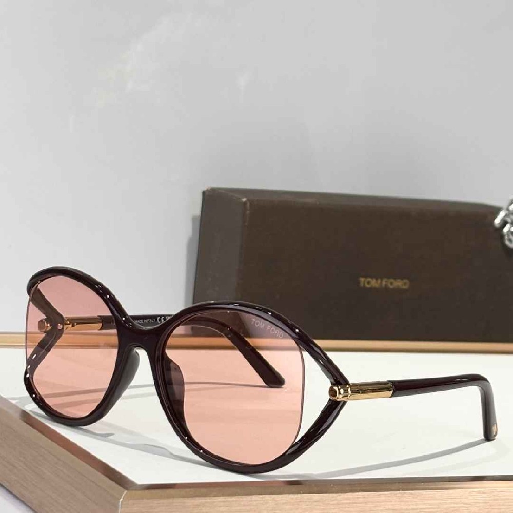 TOM  FORD sunglasses