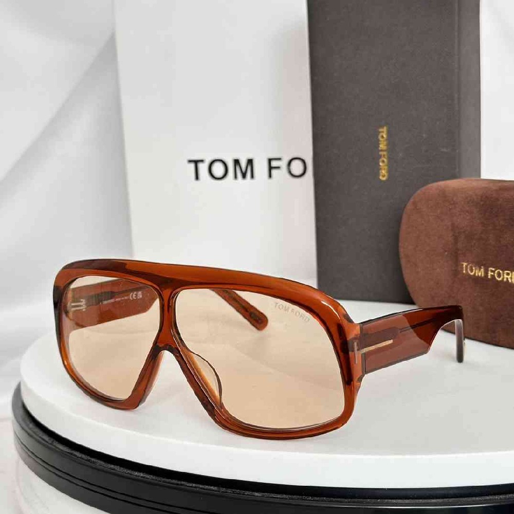TOM  FORD sunglasses