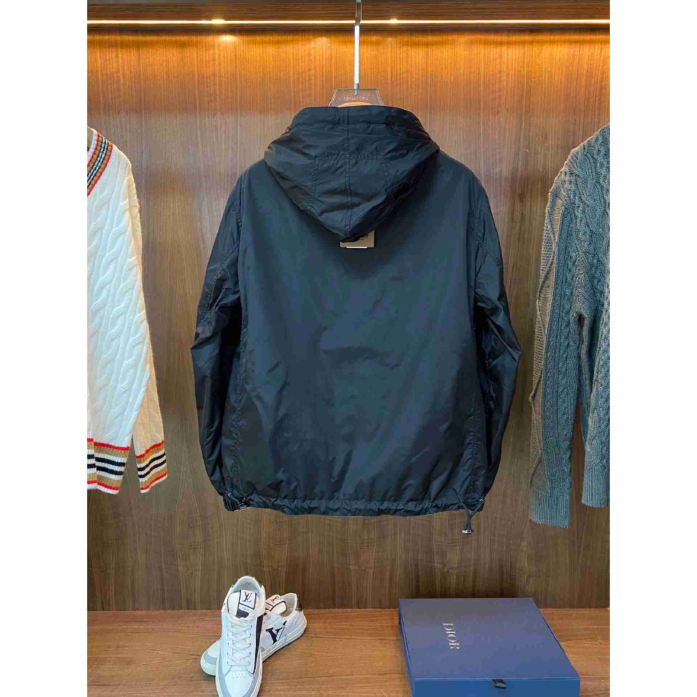 Burberry   Tops BUY0249