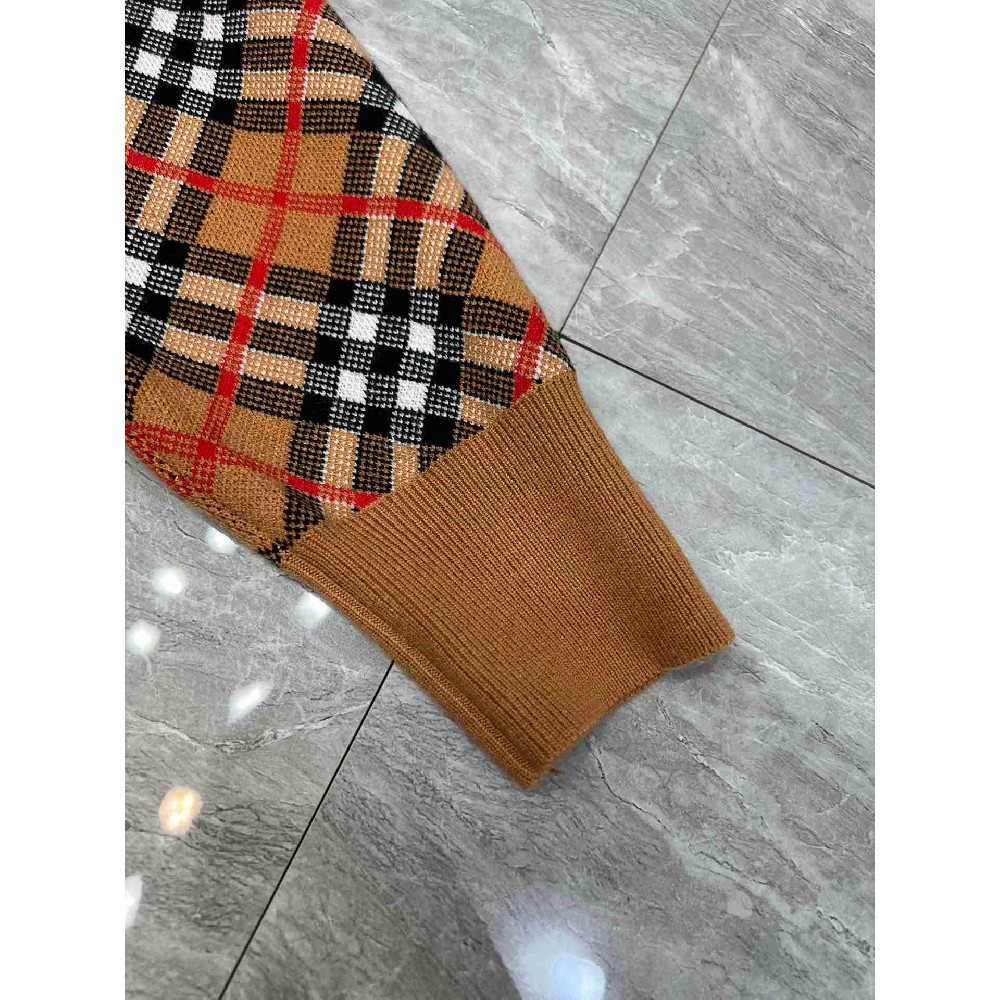 Burberry   Tops BUY0254