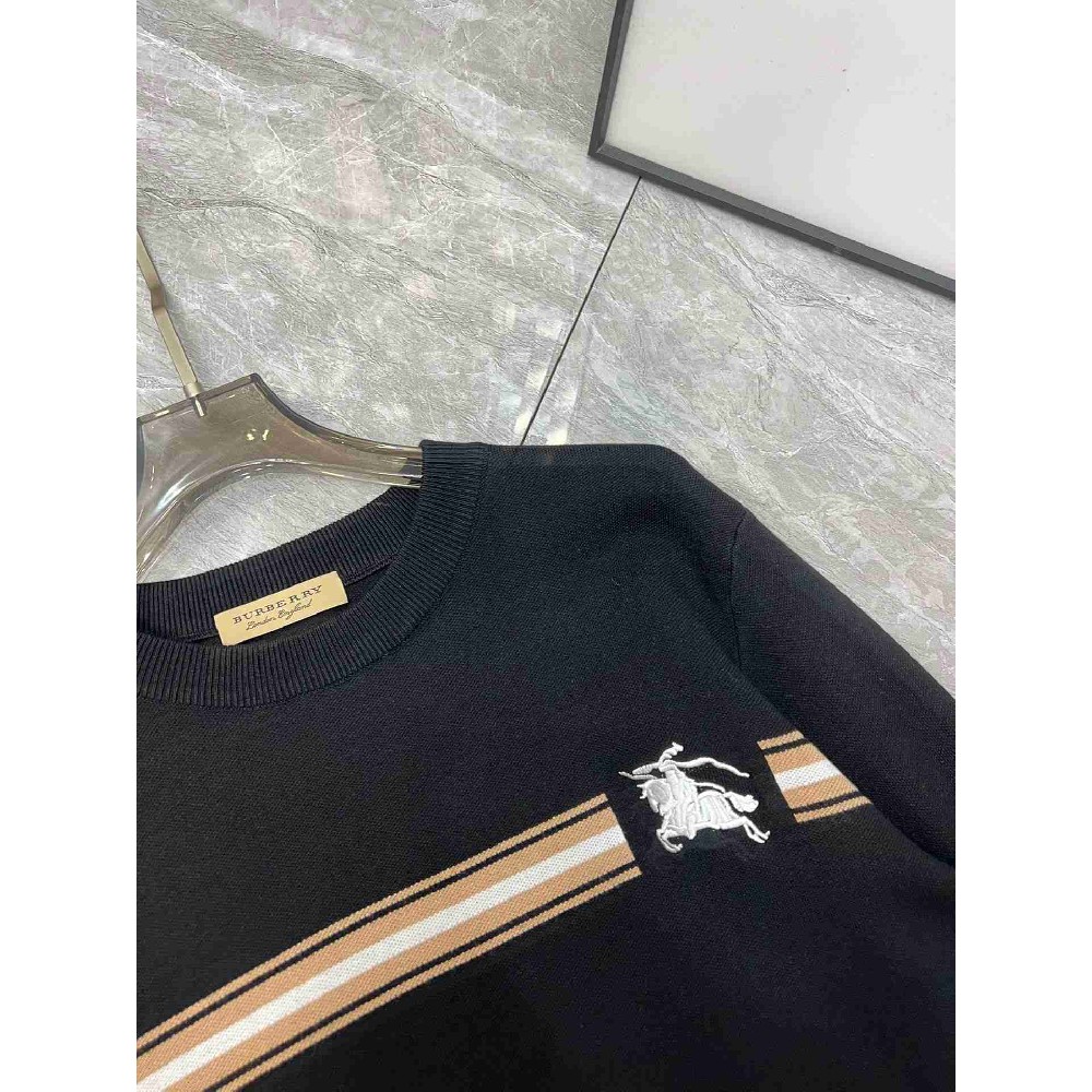 Burberry   Tops BUY0255