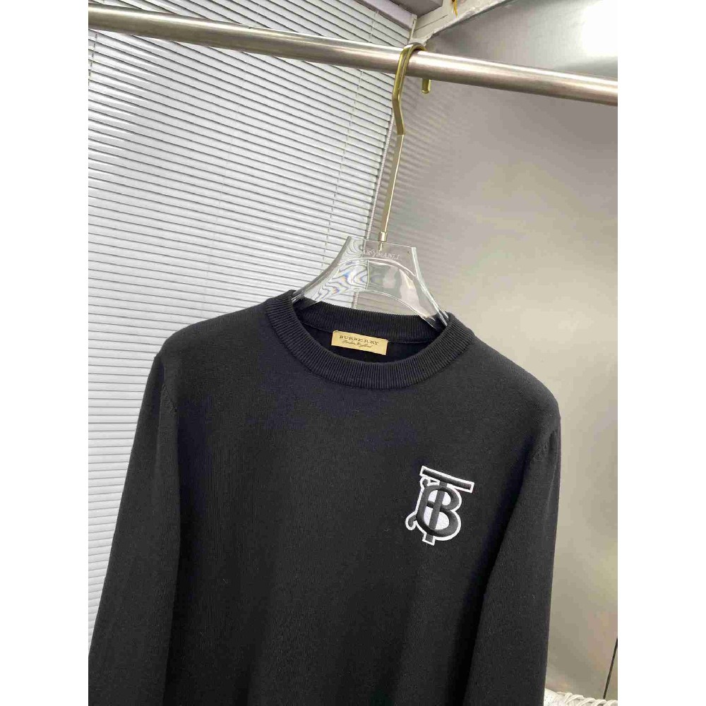 Burberry   Tops BUY0263