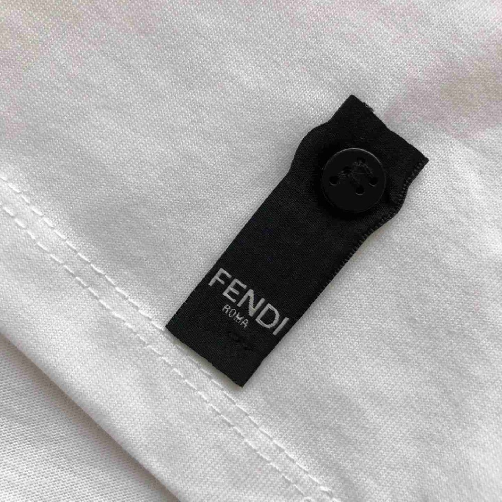 Fendi   T Shirt FEY0129