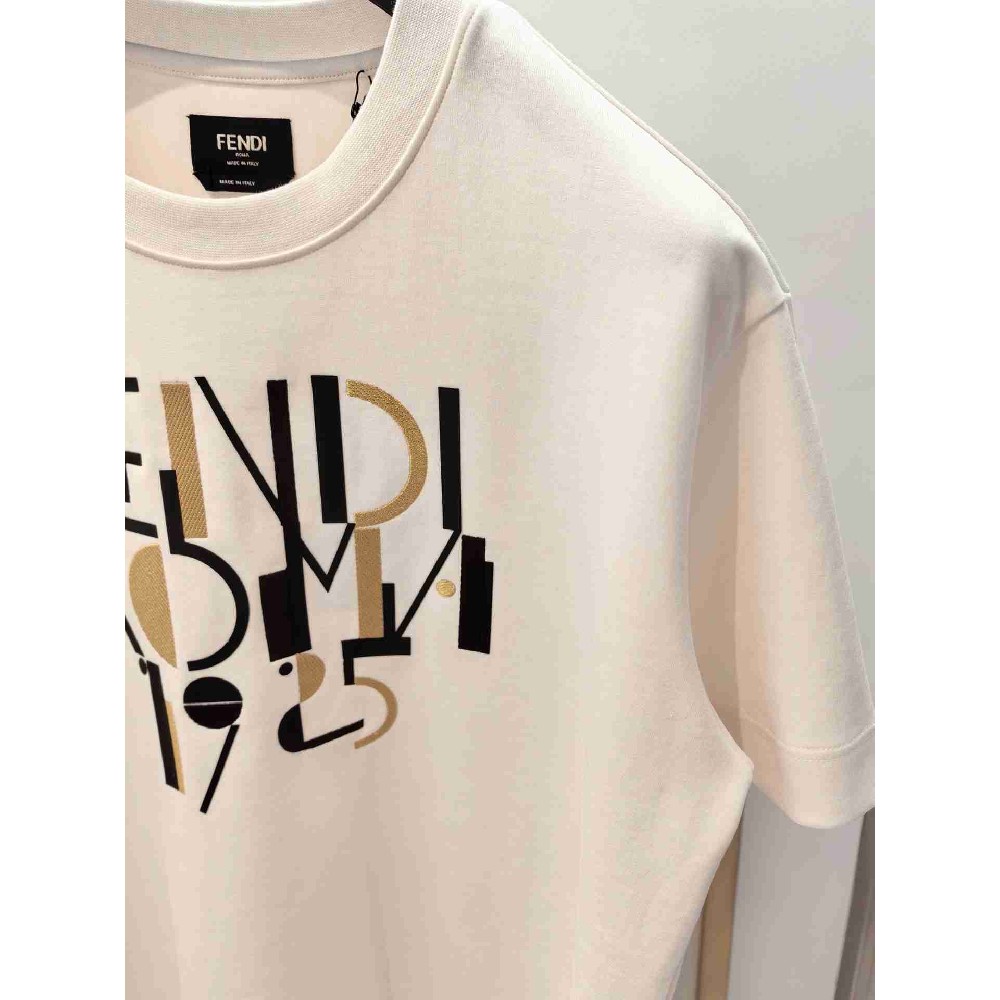 Fendi T Shirt FEY0139