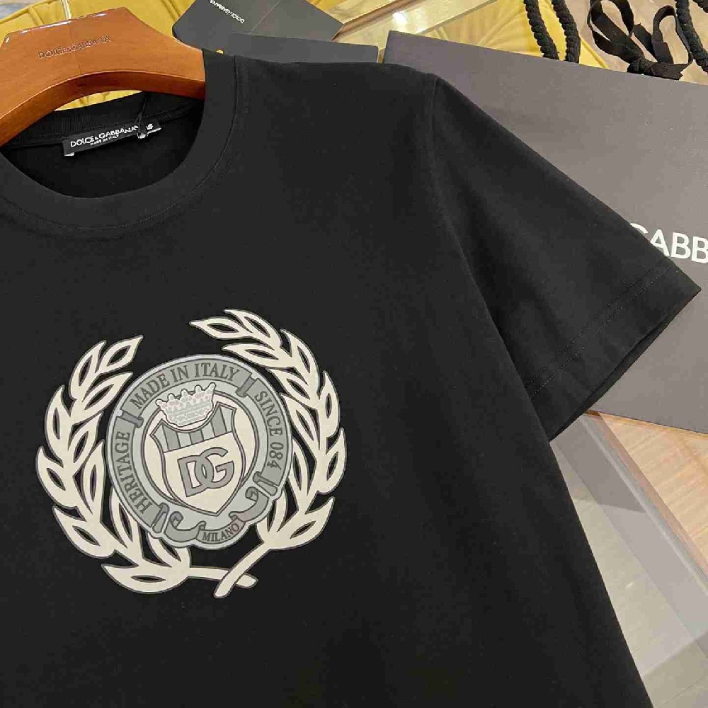 DOLOE & GABBANA T Shirt DGY0023