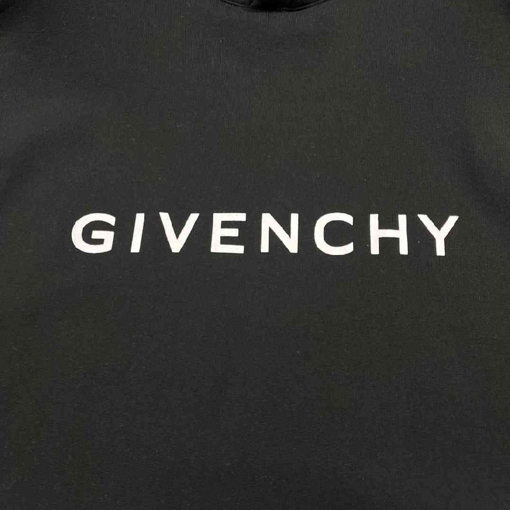 Givenchy Tops GVY0010