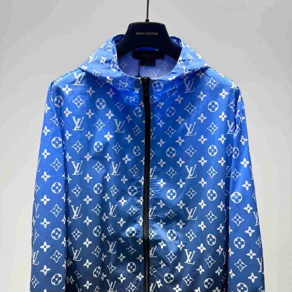 Louis Vuitton Set LVY0334