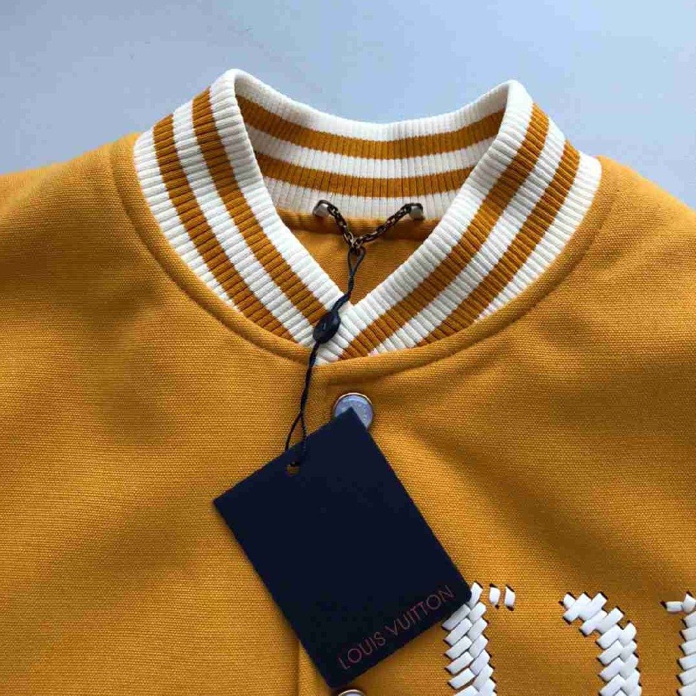 Louis Vuitton Tops LVY0424