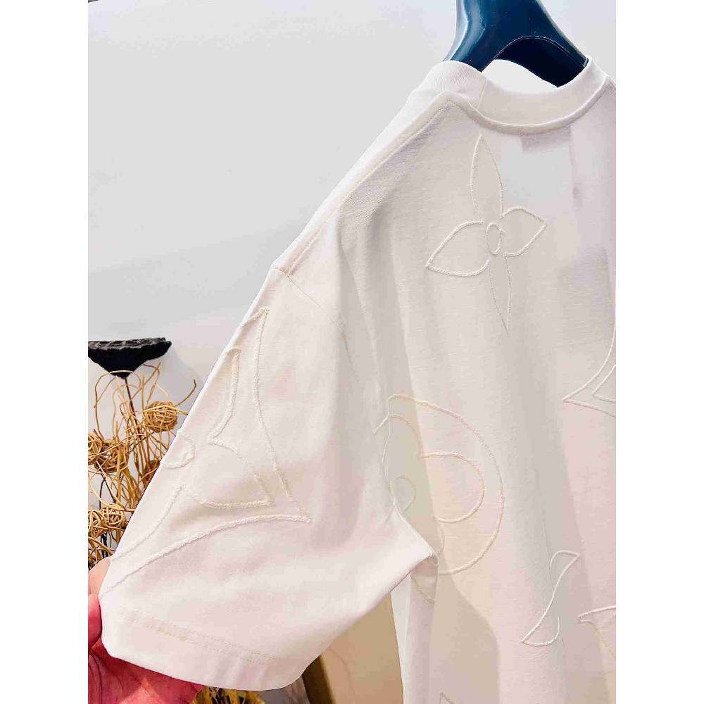 Louis Vuitton T Shirt LVY0440