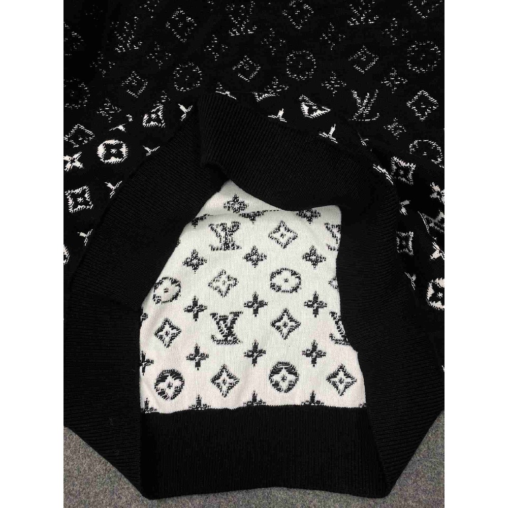 Louis Vuitton Tops LVY0454