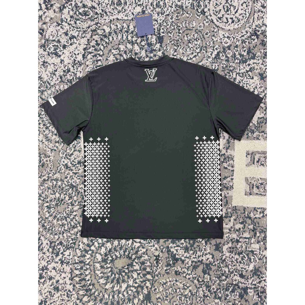 Louis Vuitton T shirt LVY0564