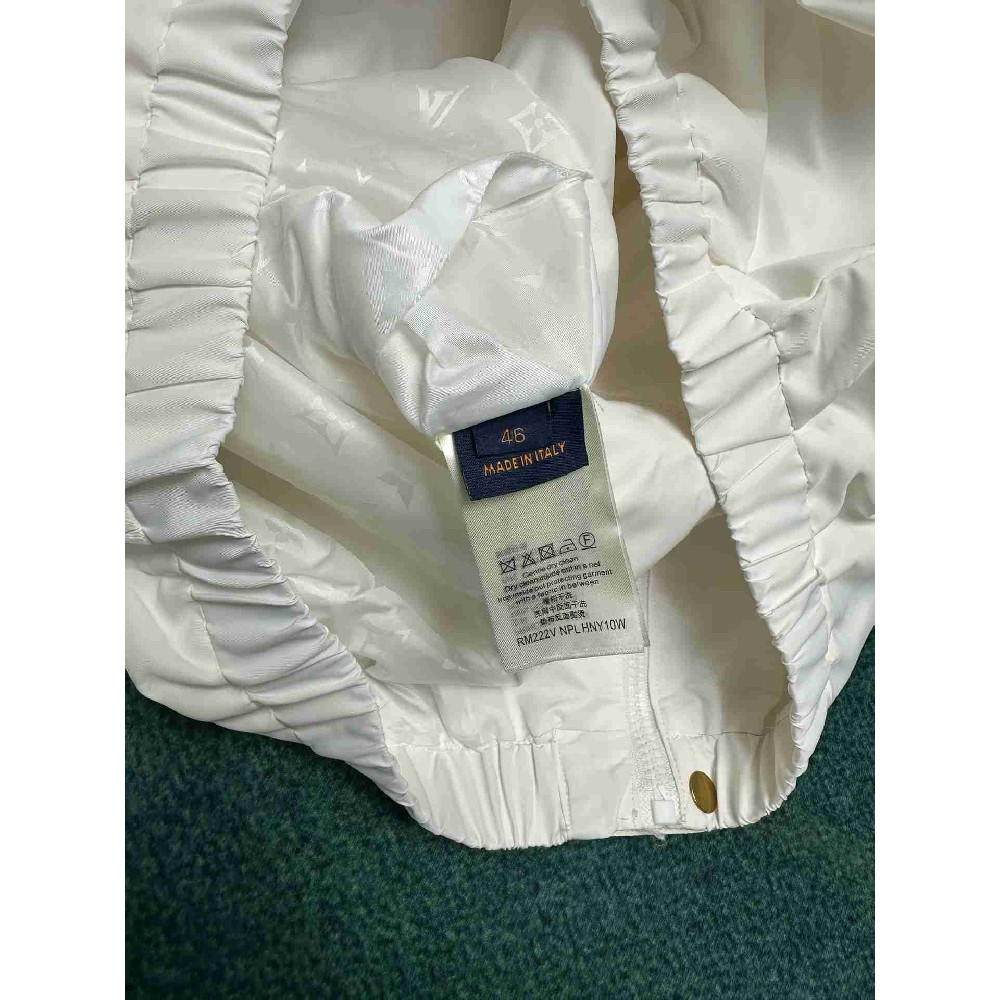 Louis Vuitton Tops LVY0570