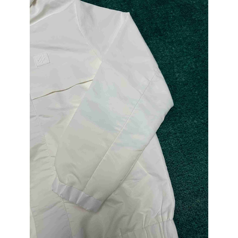 Louis Vuitton Tops LVY0570