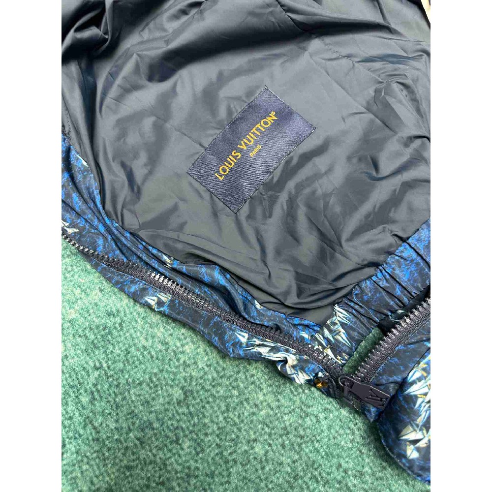 Louis Vuitton Tops LVY0575