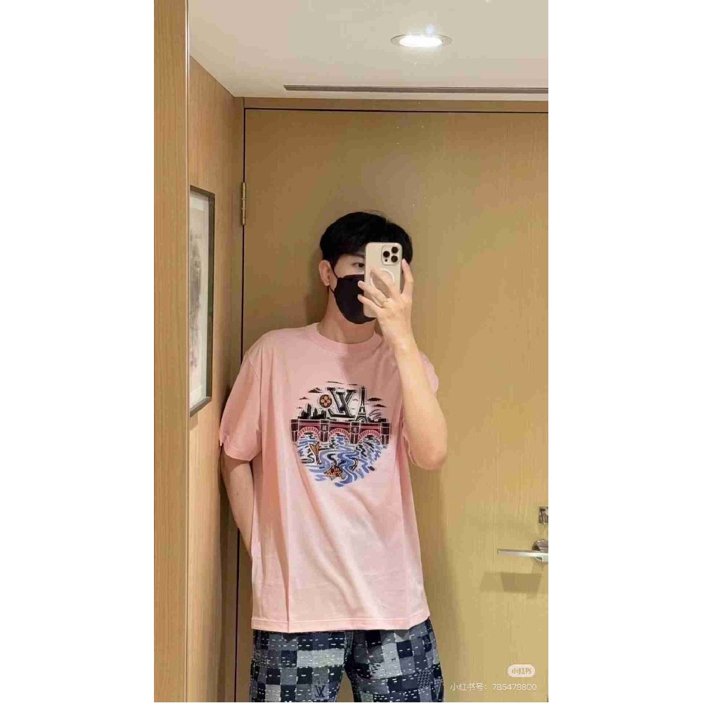 Louis   Vuitton T Shirt LVY0615