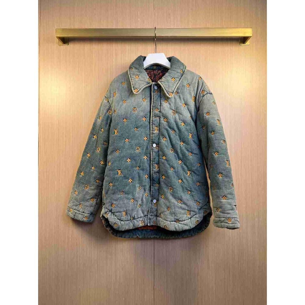 Louis Vuitton Tops LVY0624