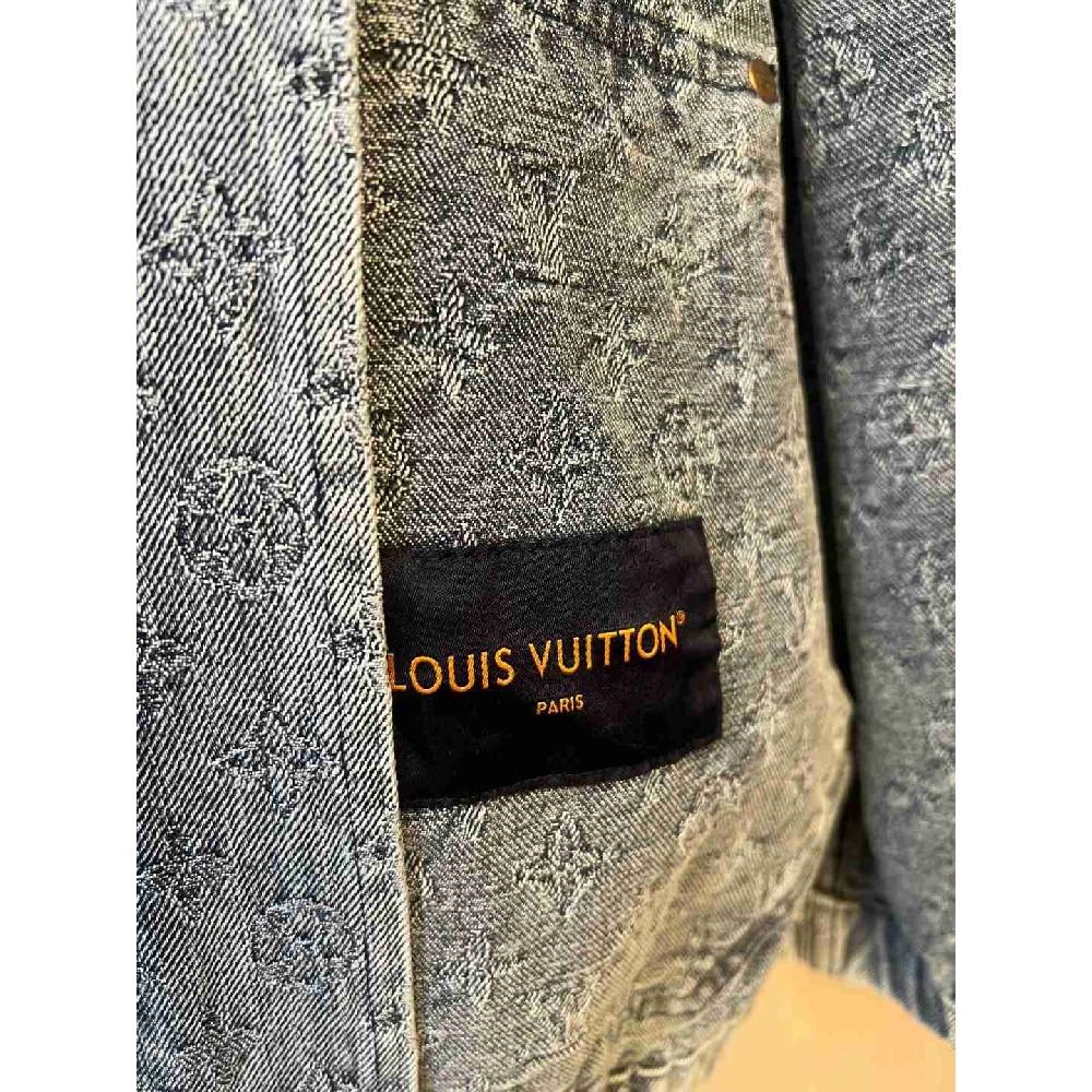 Louis Vuitton Tops LVY0626