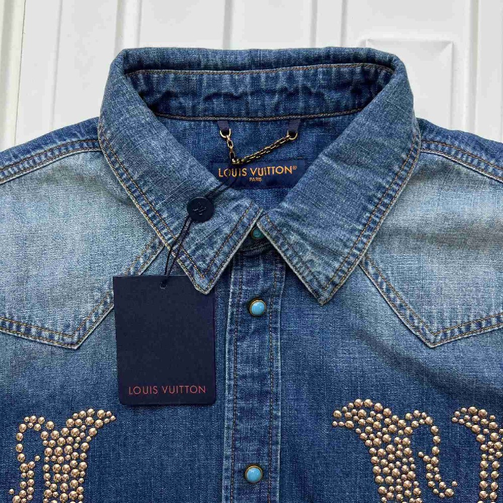 Louis Vuitton Tops LVY0629