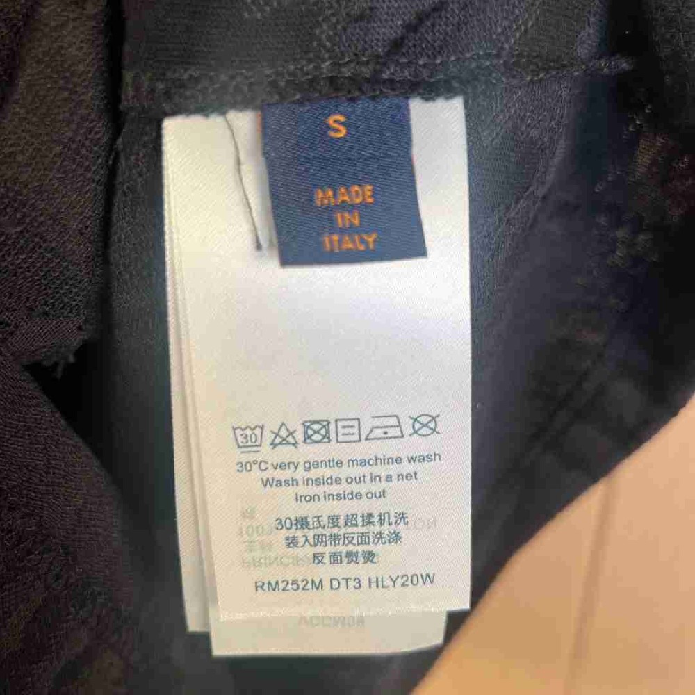 Louis Vuitton T Shirt LVY0642