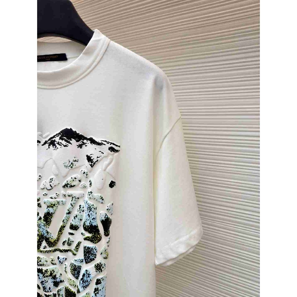 Louis  Vuitton T Shirt LVY0674