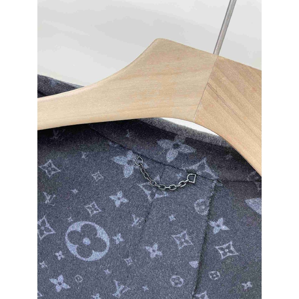 Louis   Vuitton Tops LVY0692