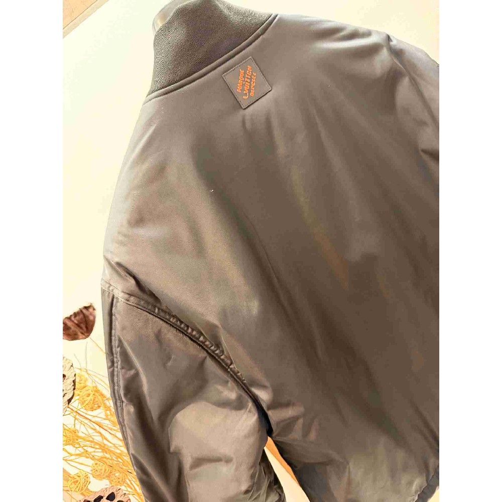 Louis   Vuitton Tops LVY0700