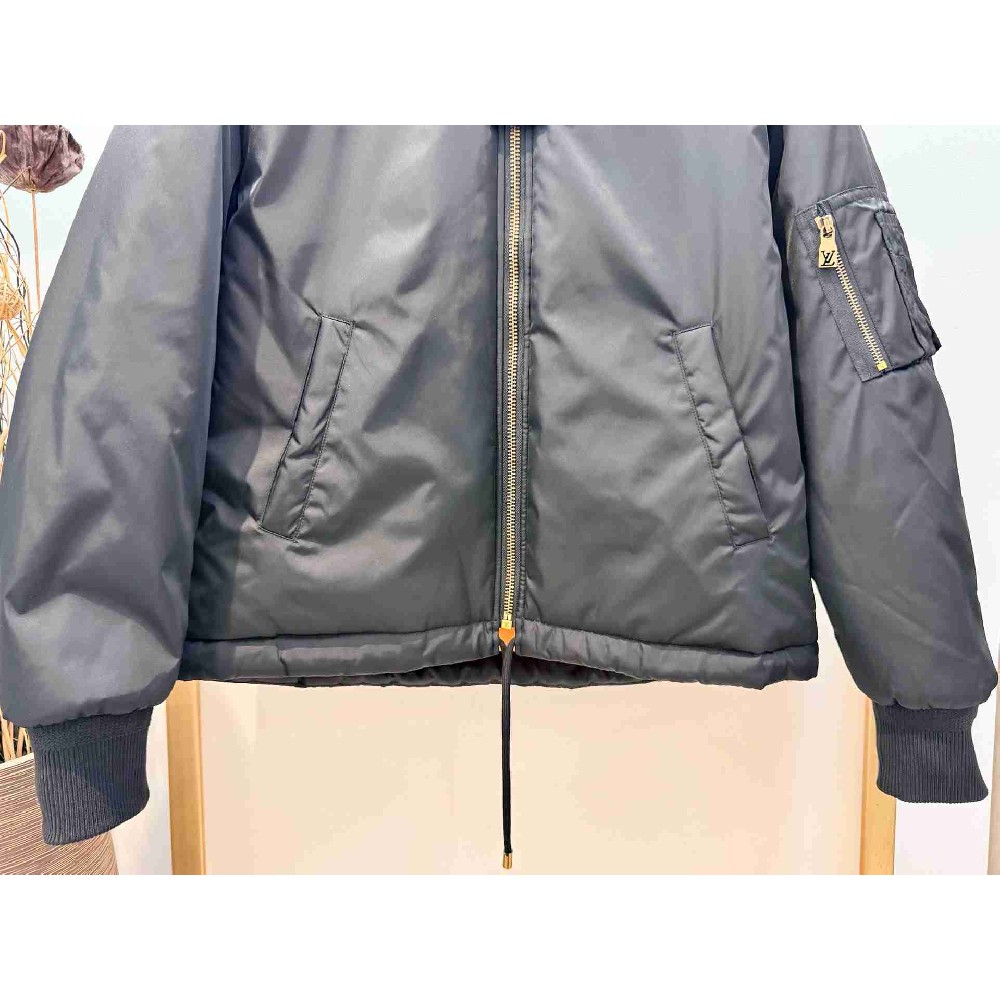 Louis   Vuitton Tops LVY0700