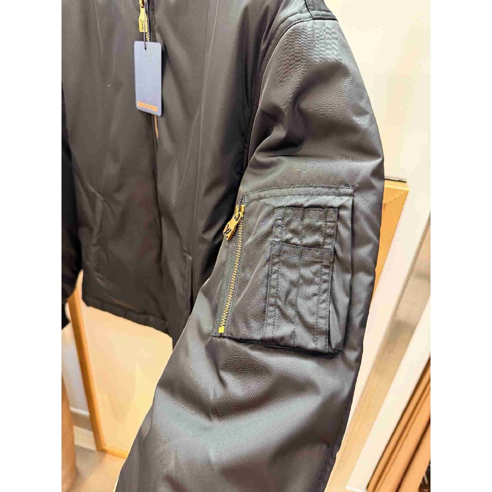 Louis   Vuitton Tops LVY0700