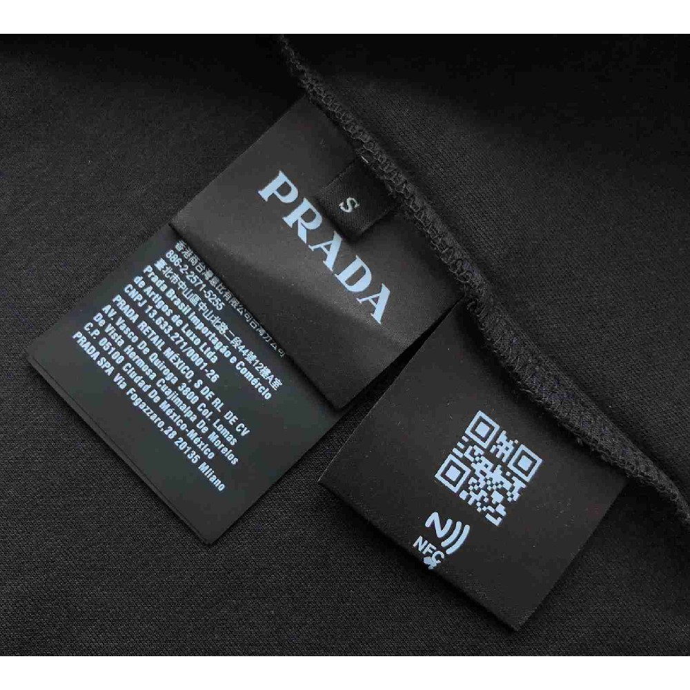 Prada  T Shirt PAY0237