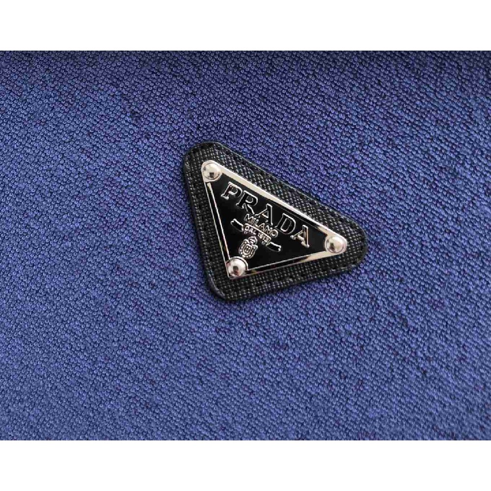 Prada  T Shirt PAY0239