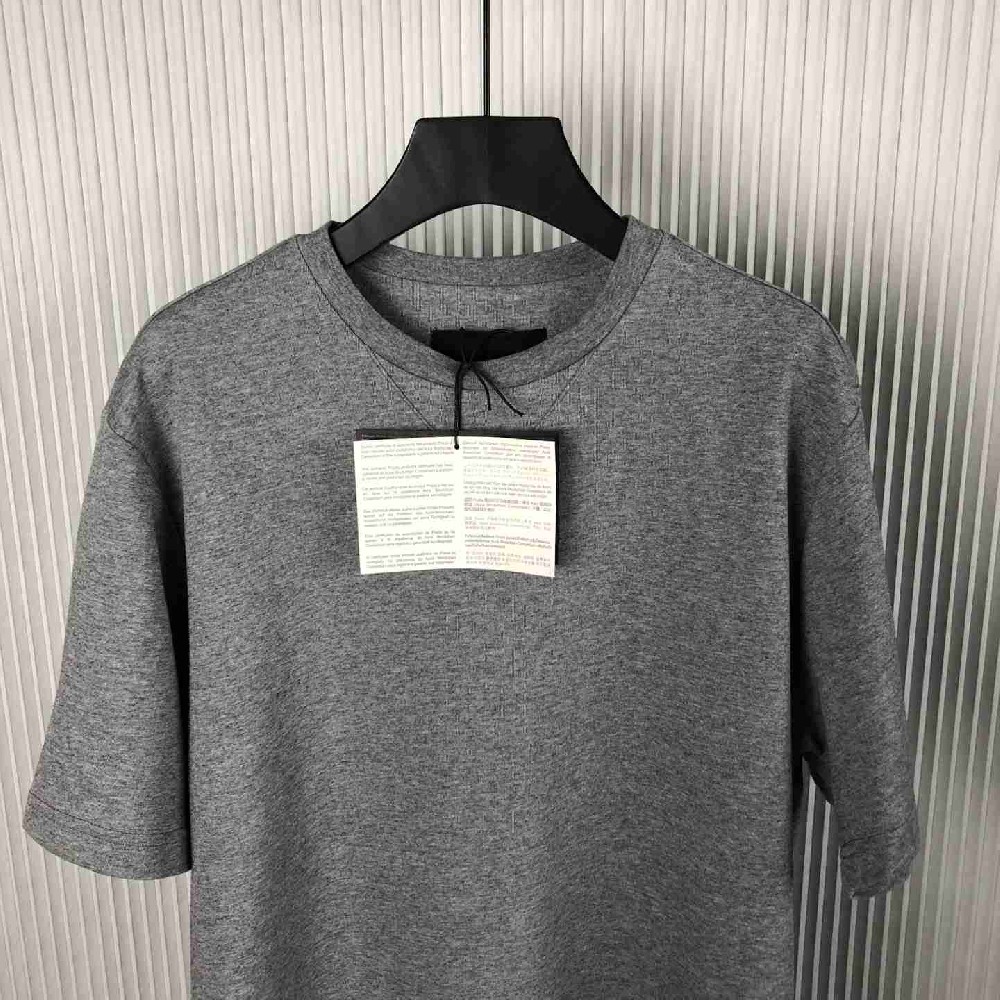 Prada  T Shirt PAY0240