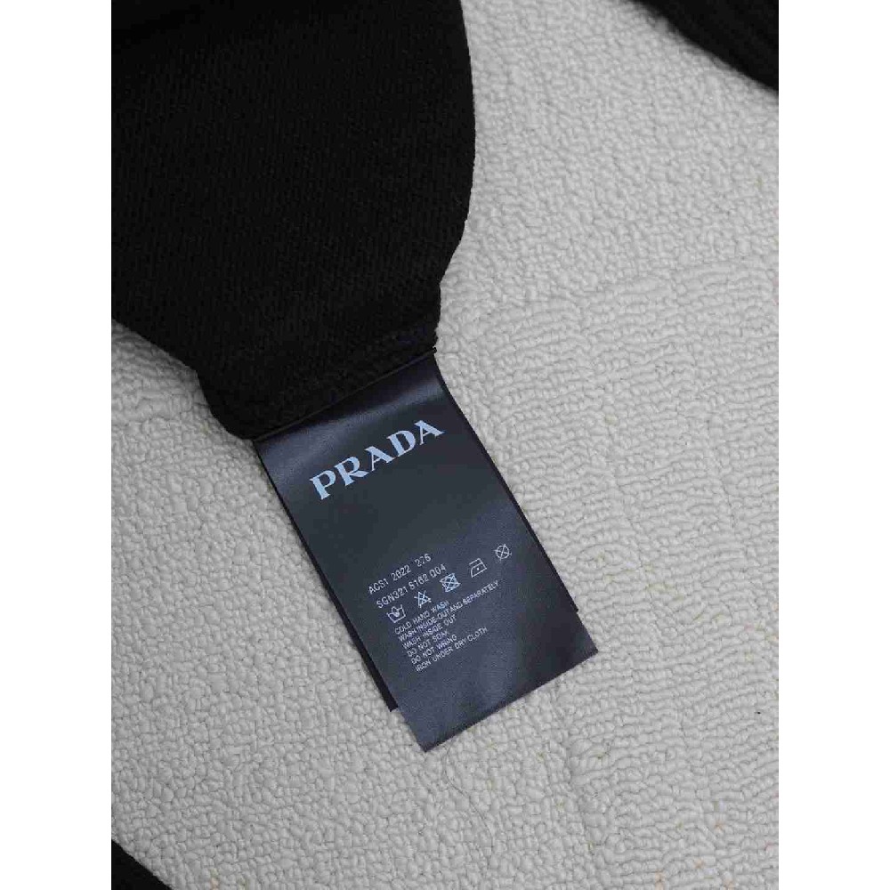 Prada   Tops (sale) TJY0191