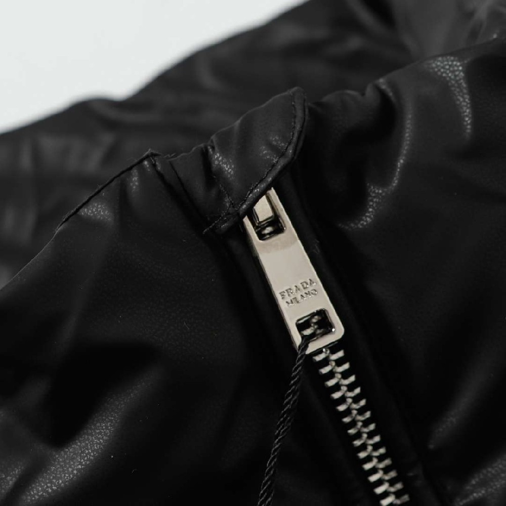 Prada   Tops (sale) TJY0197