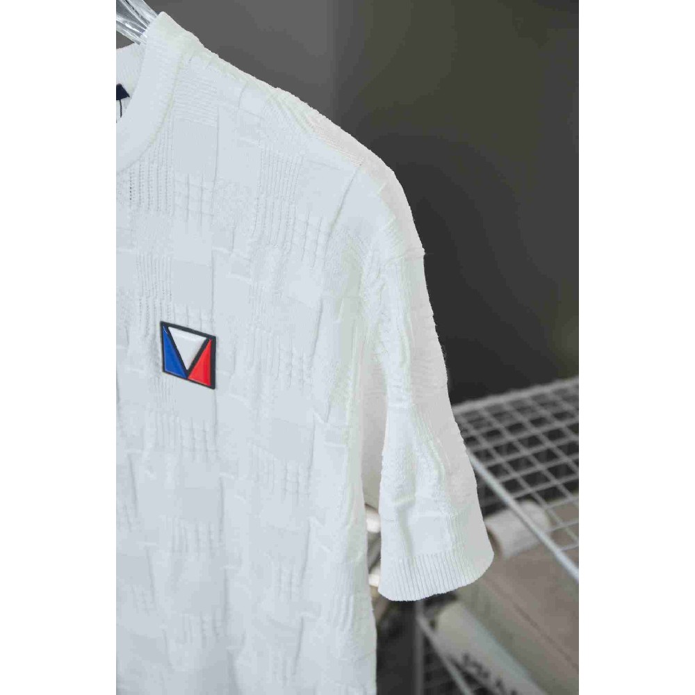 Louis Vuitton T-shirt (sale) TJY0223