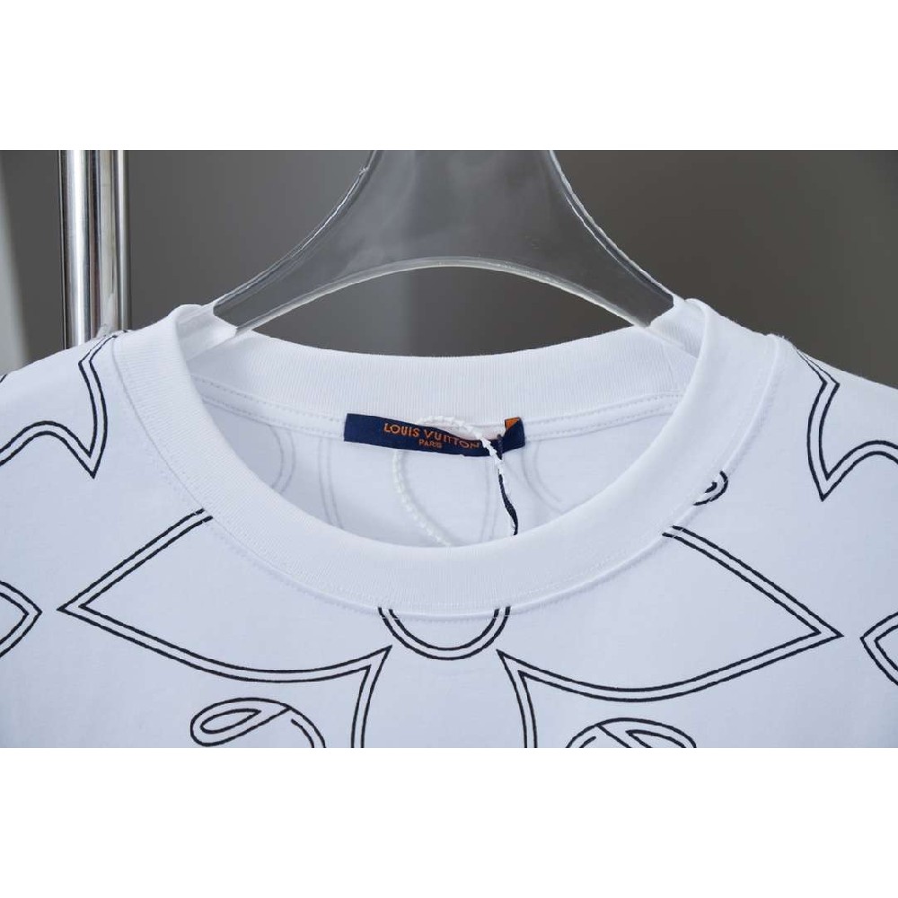 Louis Vuitton T-shirt (sale) TJY0226