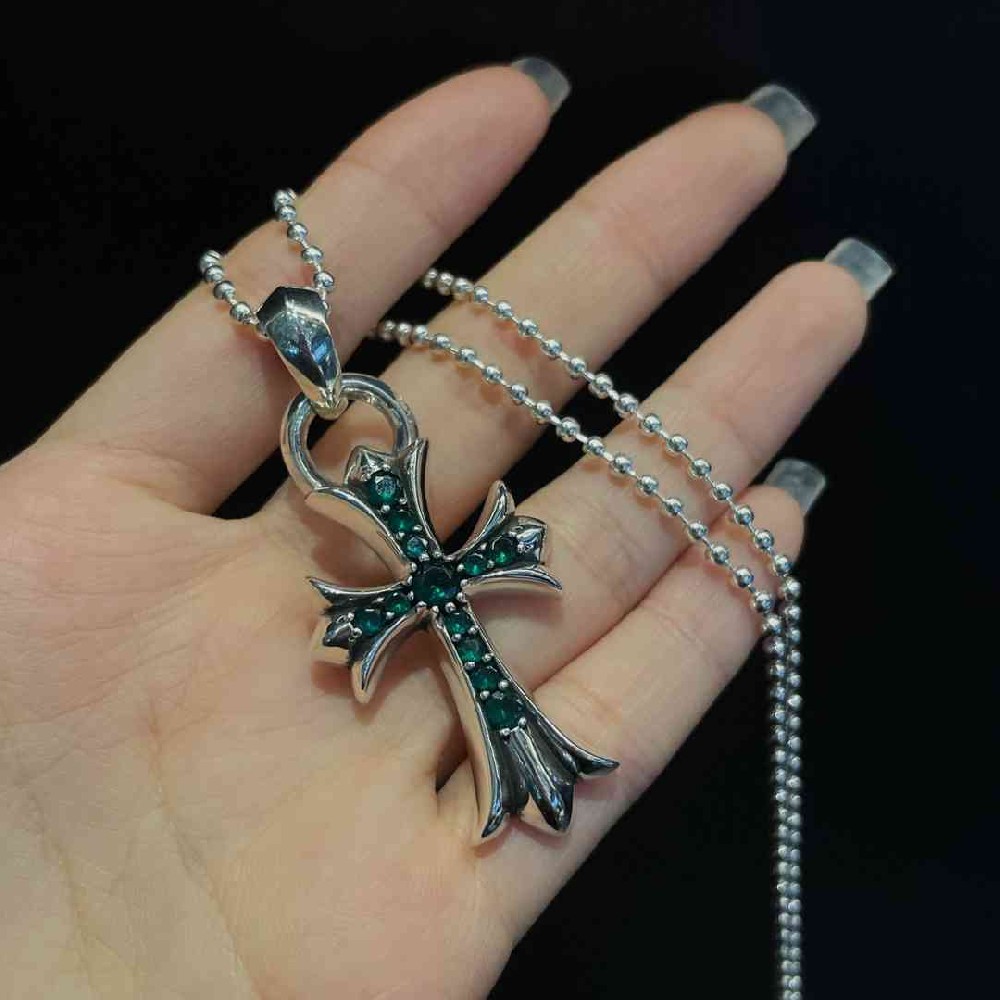 Ch*0me He**ts necklace (silver s925)