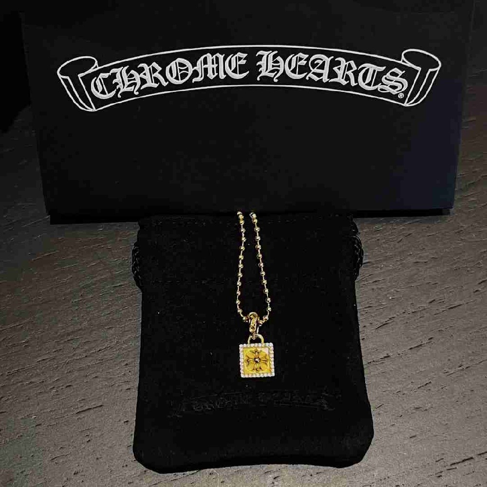 Ch*0me He**ts necklace (silver s925)