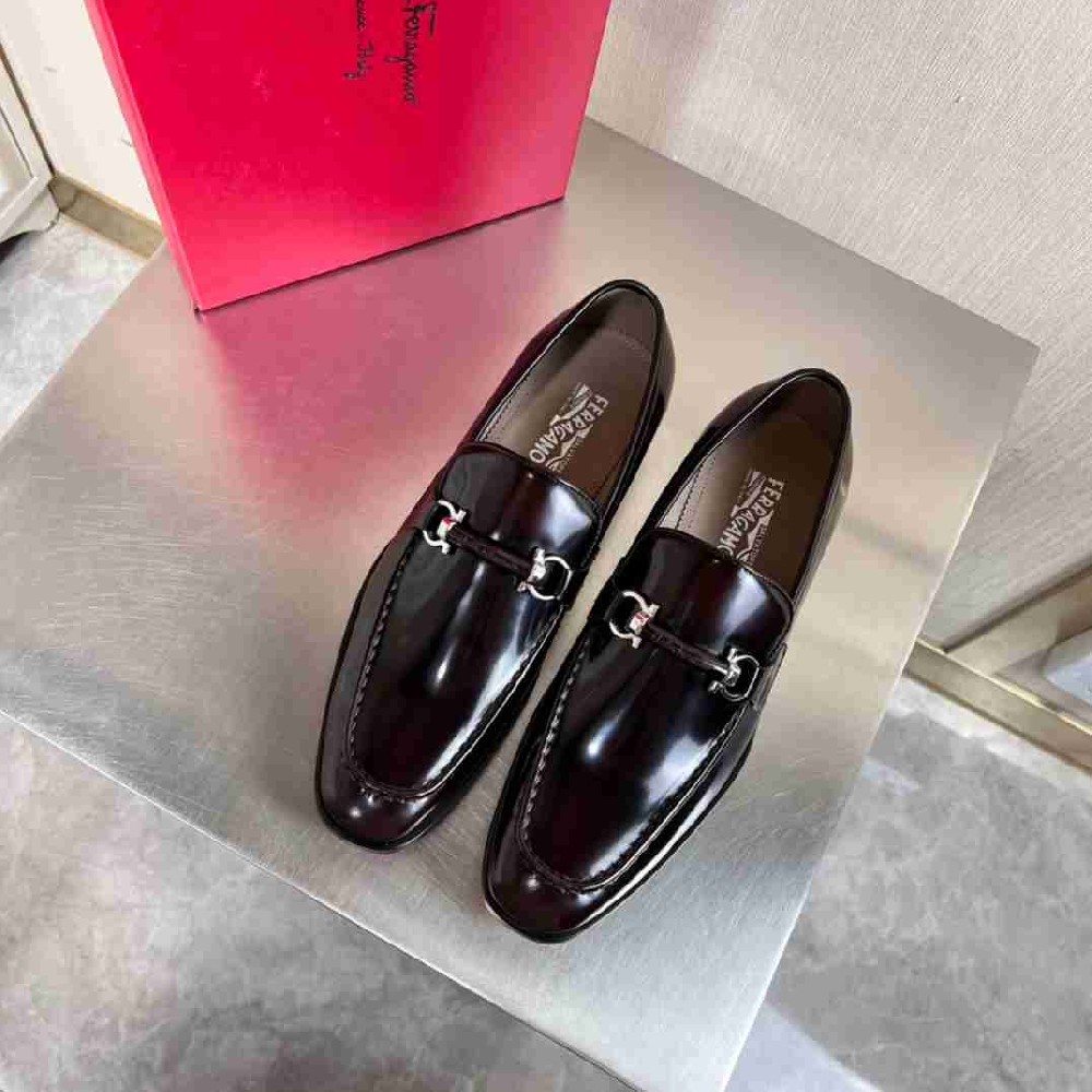 Salvatore Ferragamo SF0027