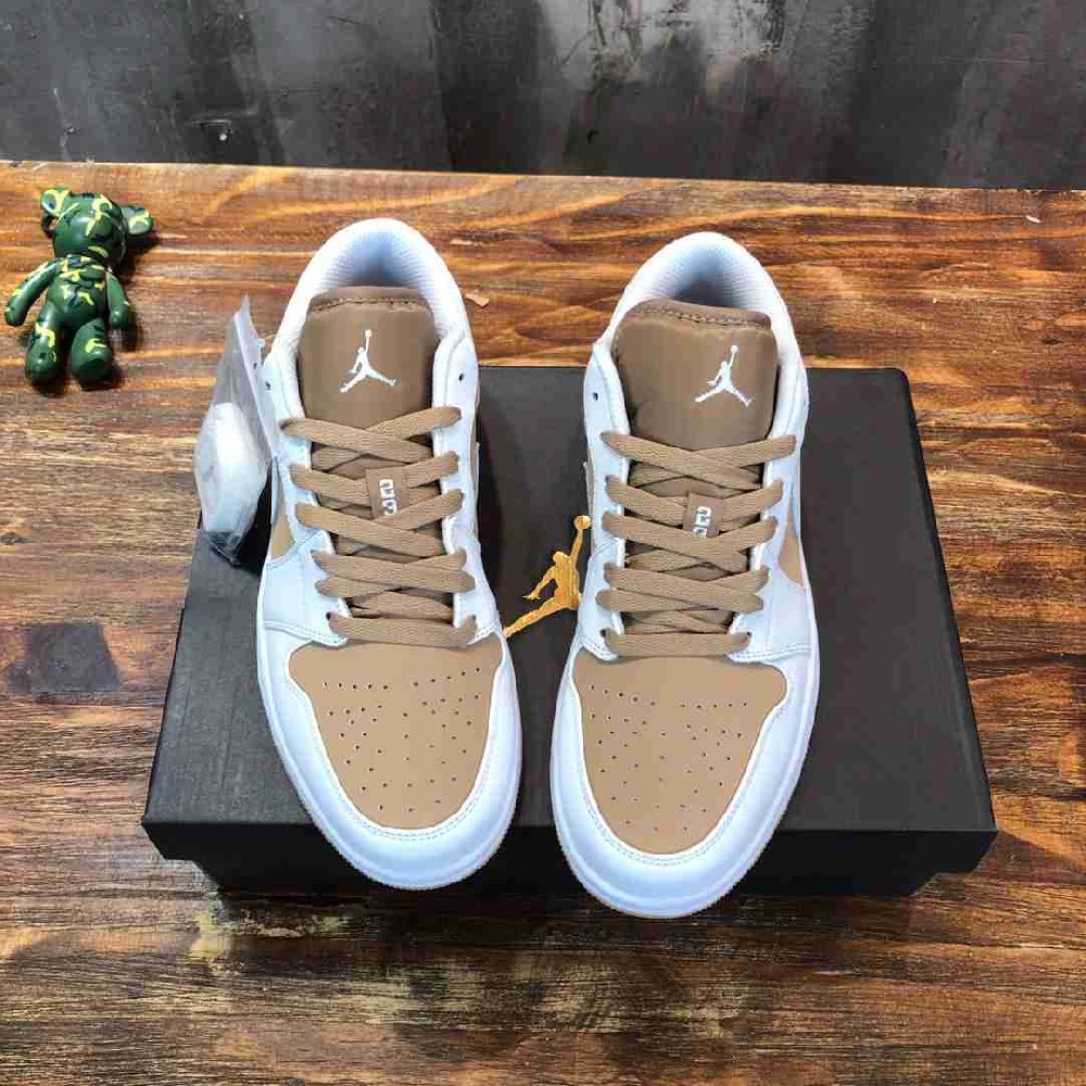 ‌Air Jordan AJ0101