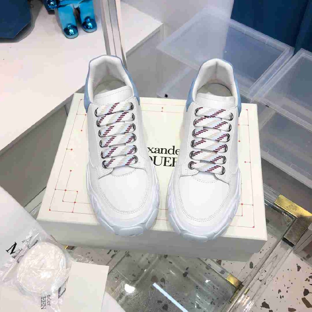 Alexander McQueen AM0050