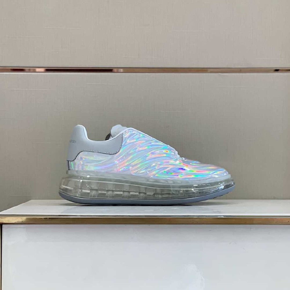 Alexander McQueen AM0066