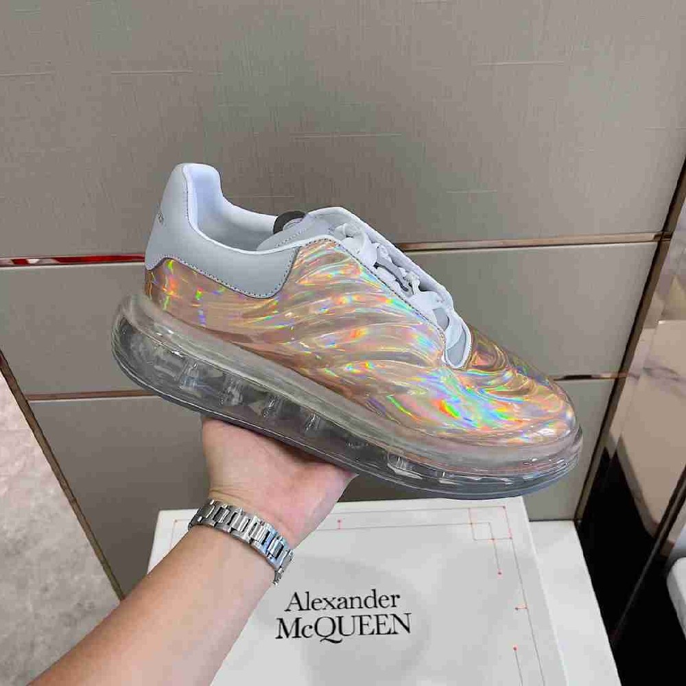 Alexander McQueen AM0069